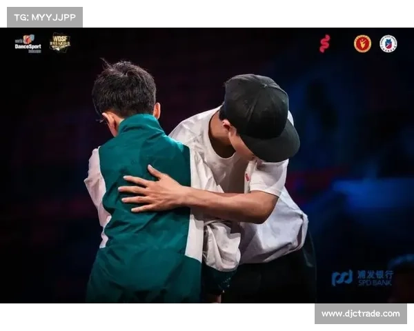 亚青赛霹雳舞中日巅峰对决 中国包揽双冠